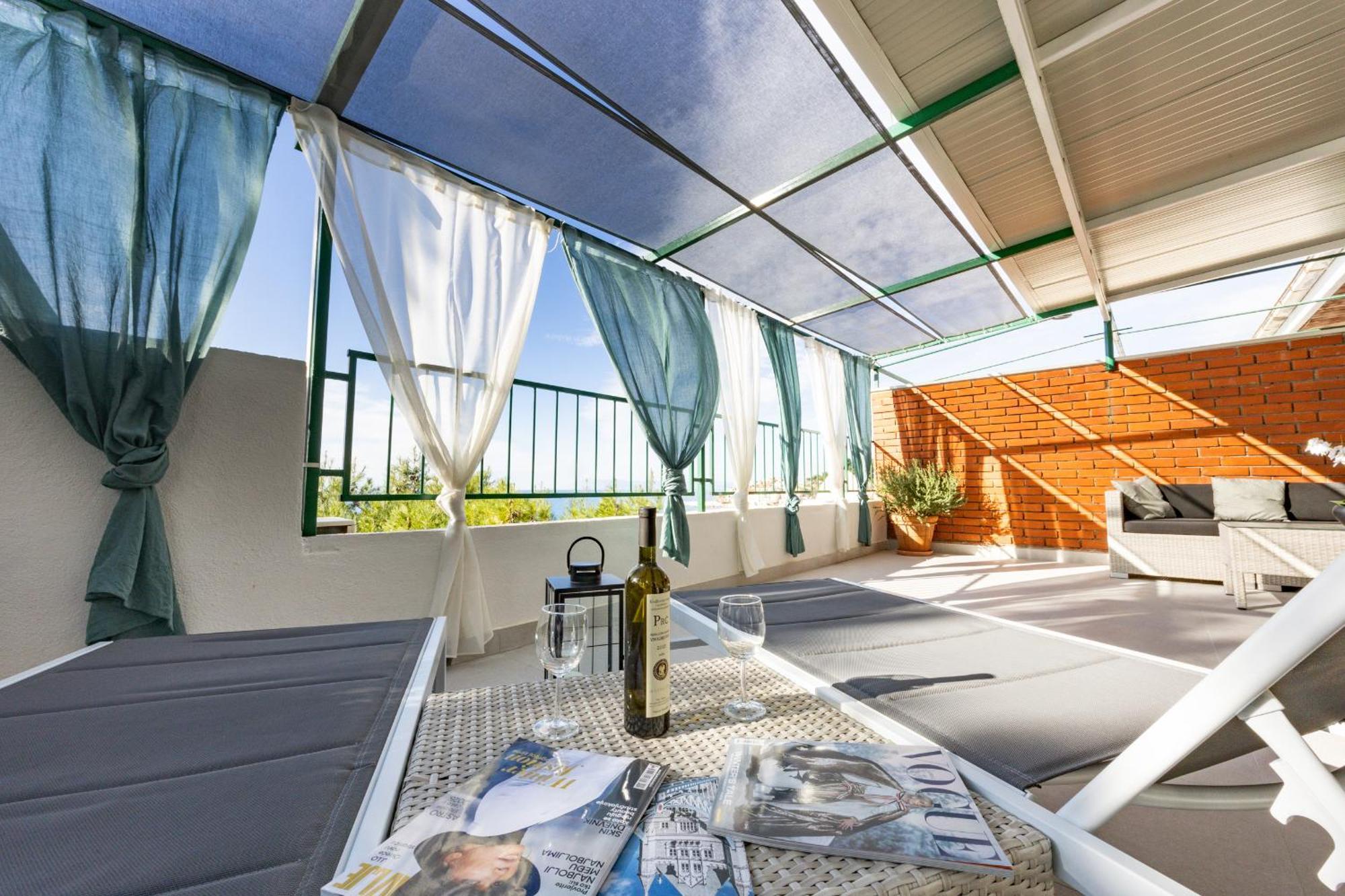 Apartments Krzanic Podgora Bagian luar foto
