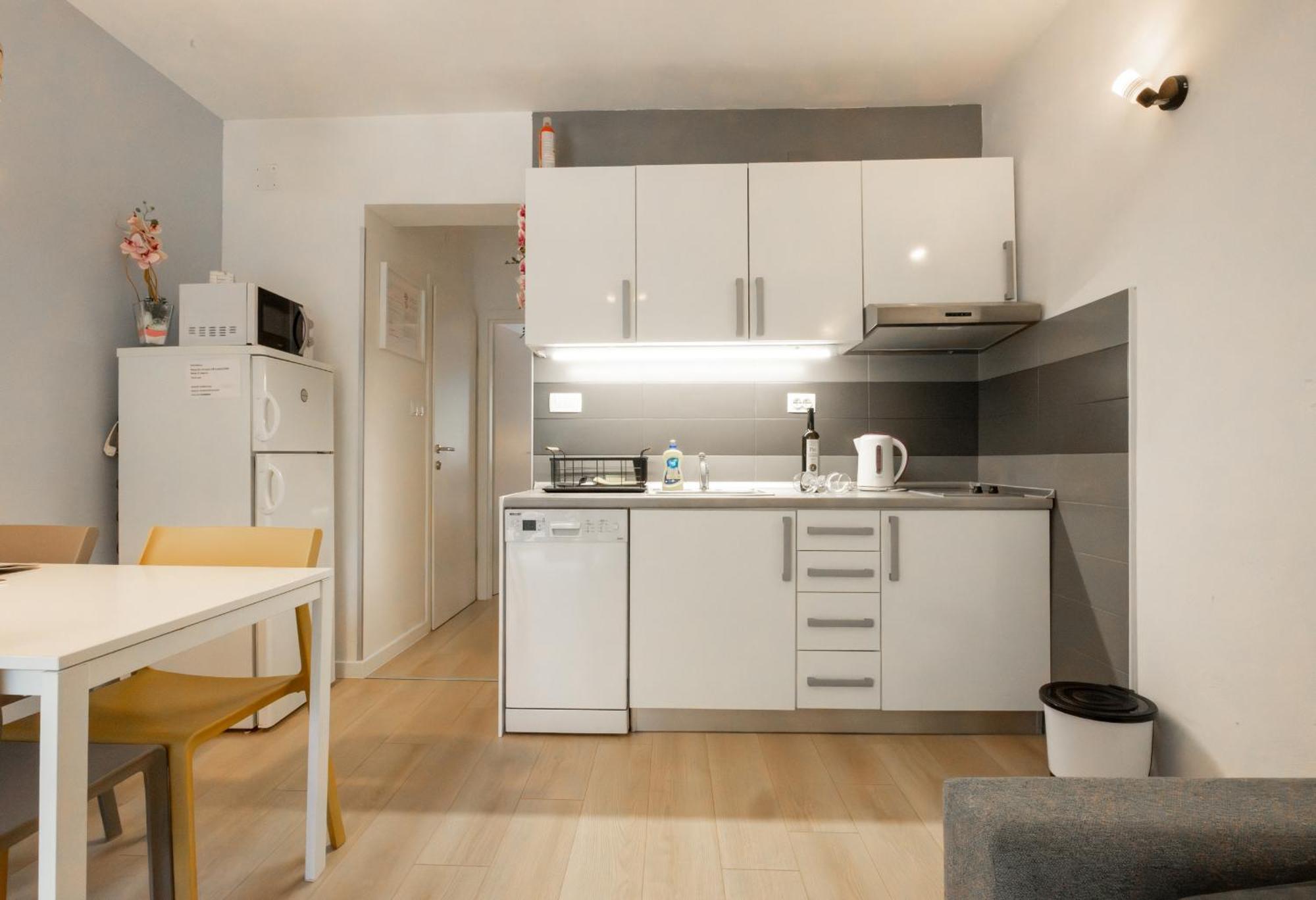 Apartments Krzanic Podgora Bagian luar foto