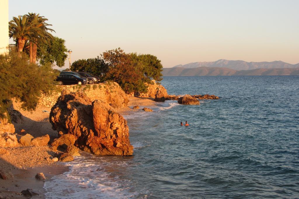 Apartments Krzanic Podgora Bagian luar foto